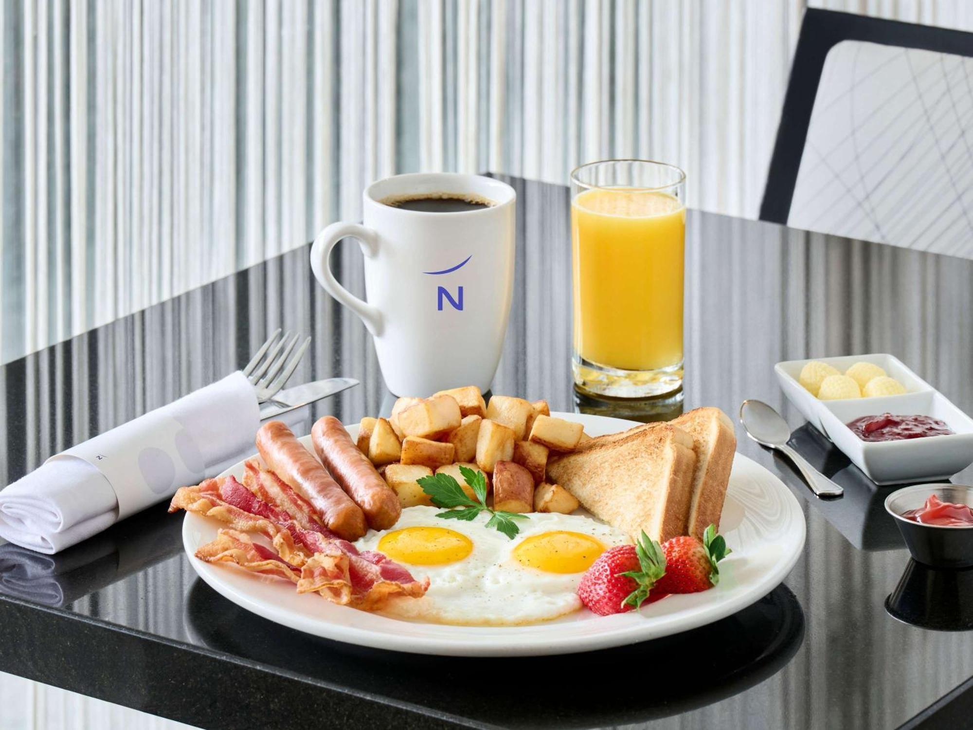 Novotel Toronto North York Kültér fotó